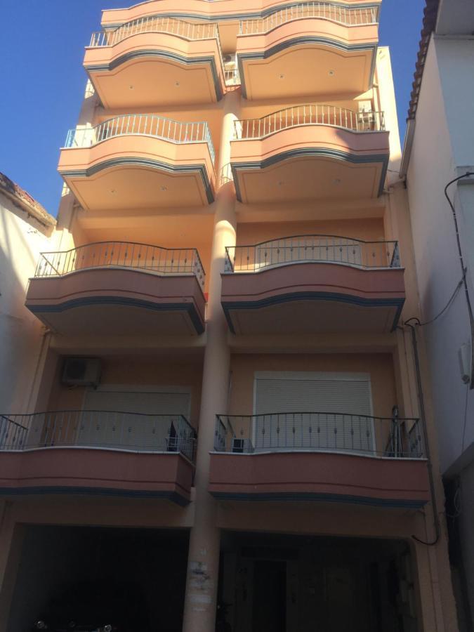 Theros Appartement *